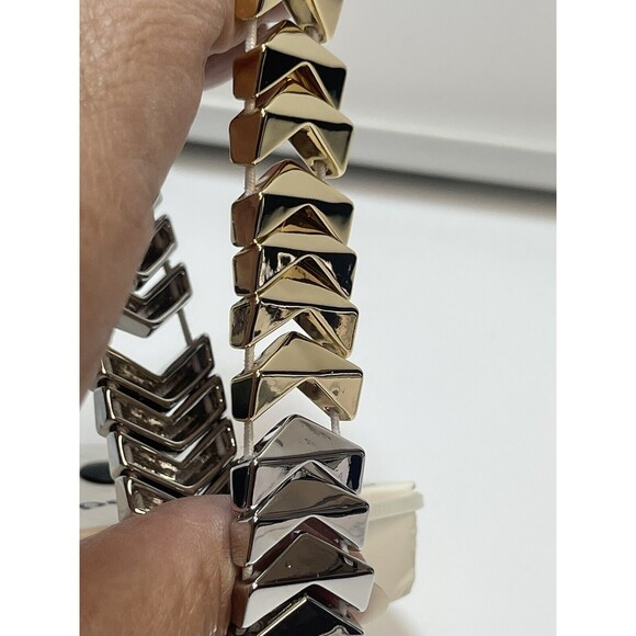 Open Edit Gold Rhodium Double Color  Arrow Design Stretch Bracelet New - Picture 6 of 7